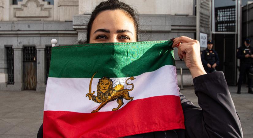 Szakértő: Irán térsége összezárna az Egyesült Államok beavatkozása ellen