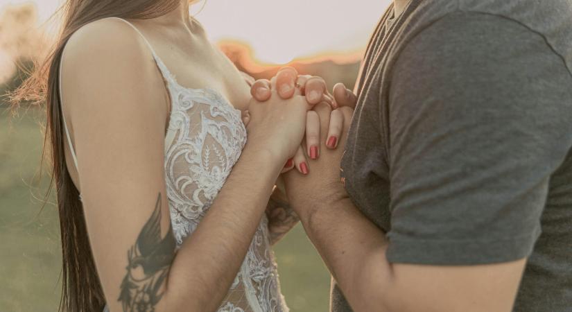 8 úriemberhez méltó viselkedés, amit a modern férfiak többsége teljesen elfelejtett