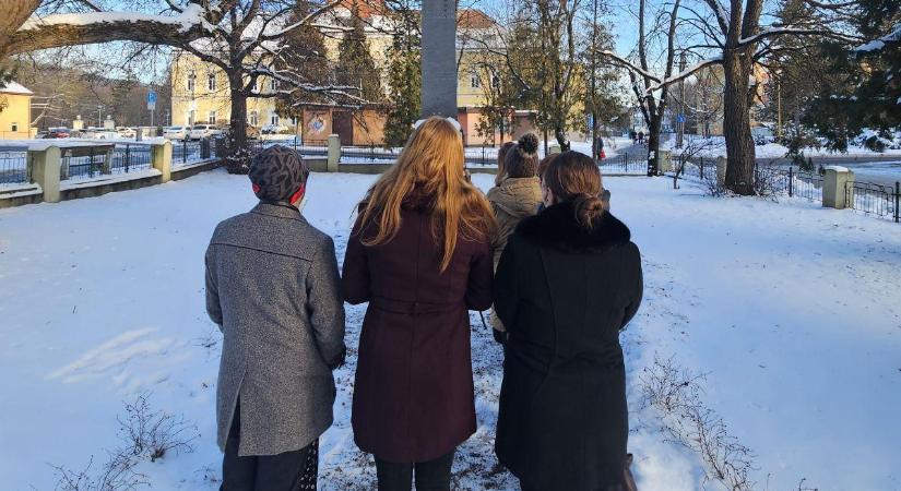 „Mintha ott állnánk velük a hóban” – a doni hősökre emlékeztek Füleken