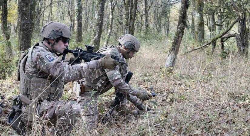 Megkezdődött a toborzás Franciaországban: új önkéntes nemzeti szolgálat indul a fiataloknak