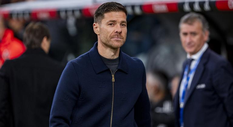 Kirúgták Xabi Alonsót, Arbeloa a Real Madrid ideiglenes edzője