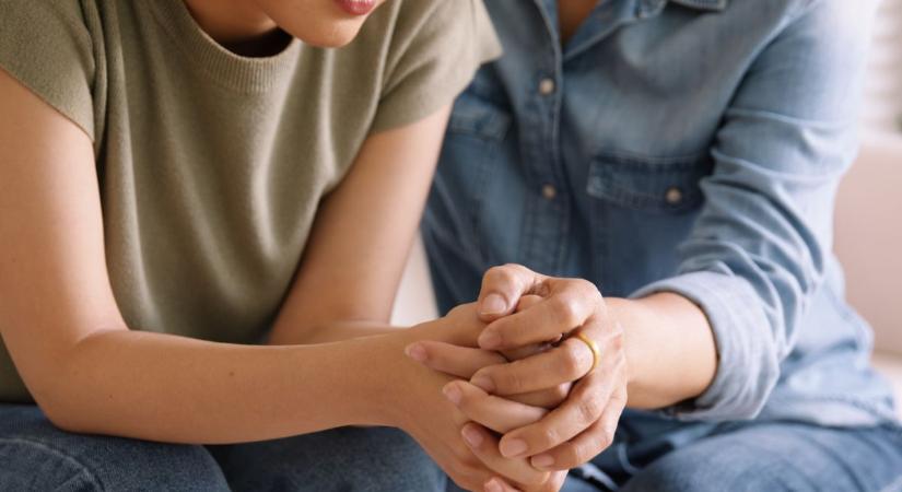 Azok a gyerekek, akik ezt az 3 dolgot látják a szüleiktől, felnőttként kevésbé szoronganak