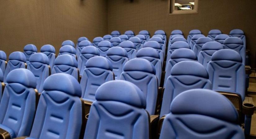 Álláslehetőség a paksi moziban