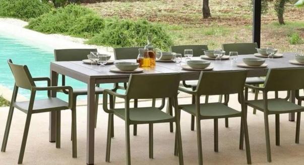 A praktikum és dizájn találkozása a kerti székekben