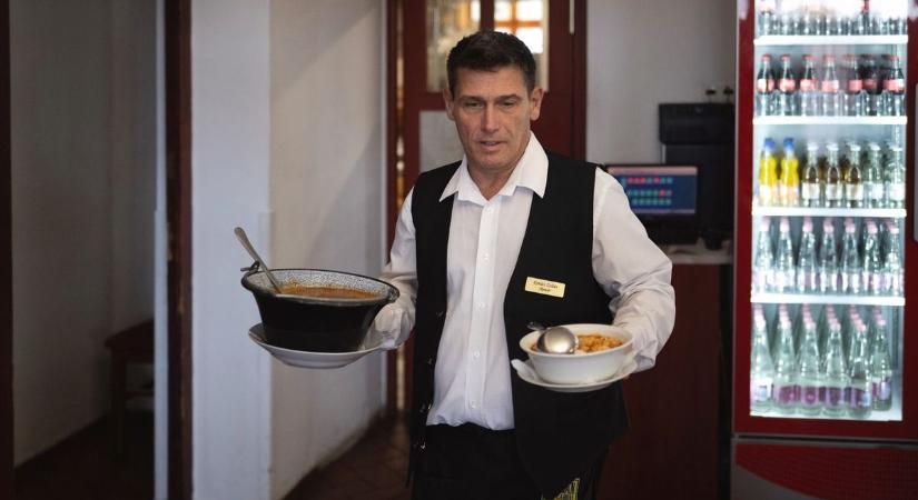 Könnyítést kaptak a munkáltatók, egyszerűbb lesz több pénzért állást találni