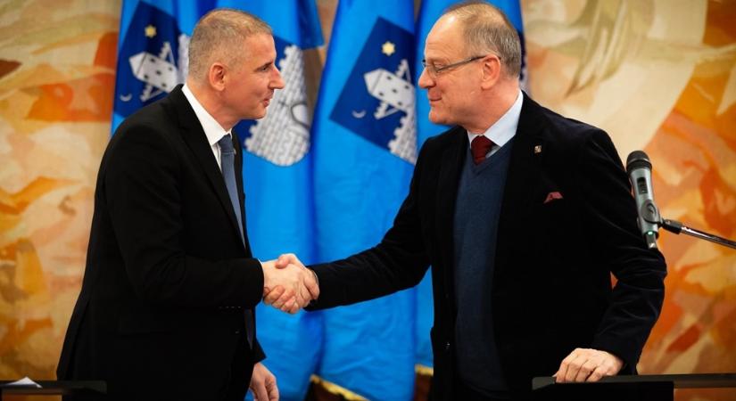 Bölcsődék, szociális intézmények fejlesztése, híd felújítás, minőségi közösségi közlekedés, és útfelújítás