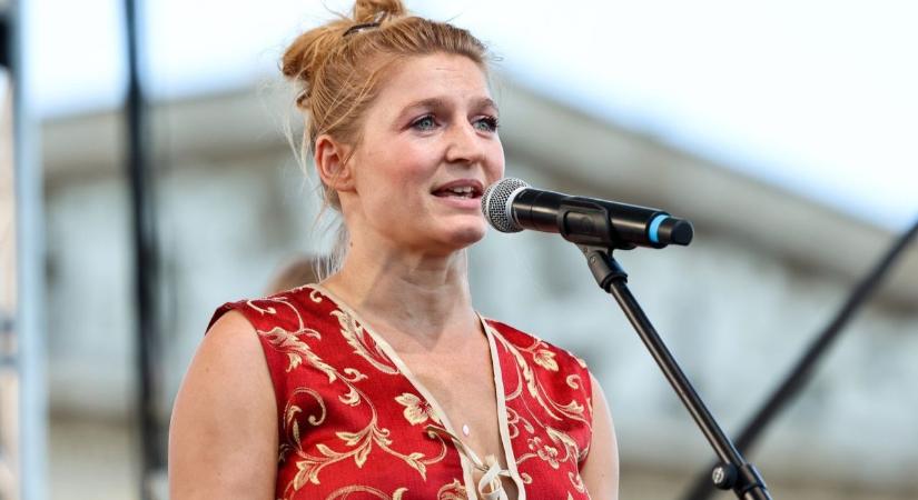 Földes Eszter névváltoztatáson gondolkodik – elárulta, miért