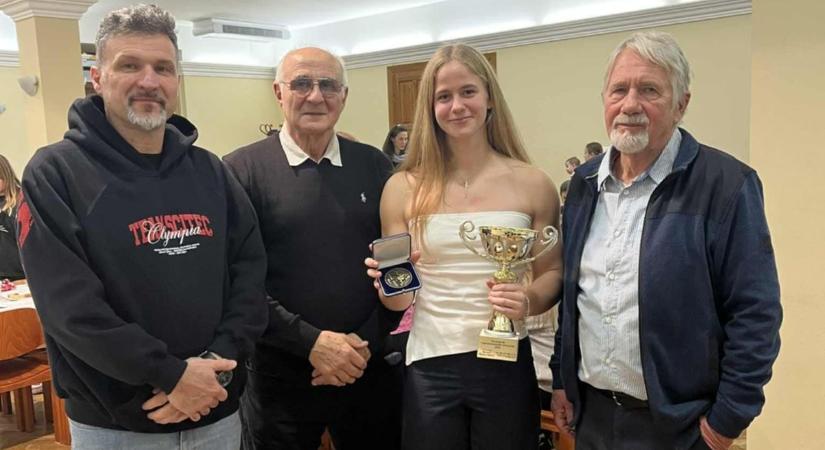 Számos szép pillanatot szereztek, de egy lány kimagaslott, amire büszkék városukban