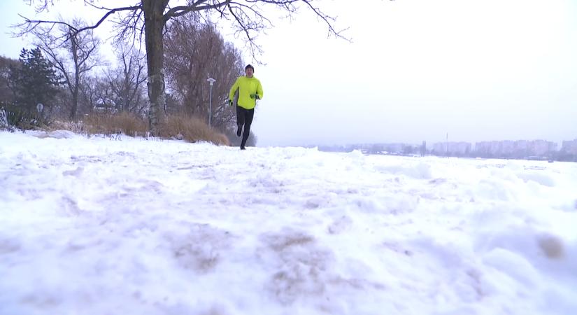Futás a mínuszokban? – Profi futóedző szerint ezeket a hibákat követik el leggyakrabban