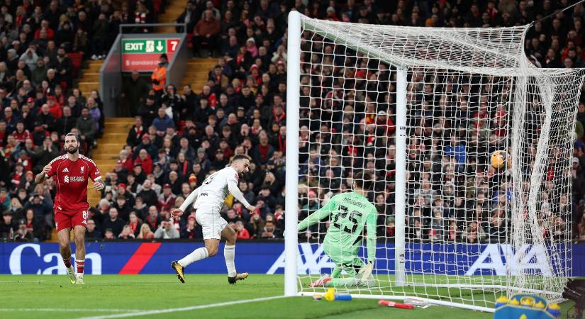 Szoboszlai a gyilkos bombája után összehozott egy gólt az ellenfélnek is, de továbbjutott a Liverpool - videó