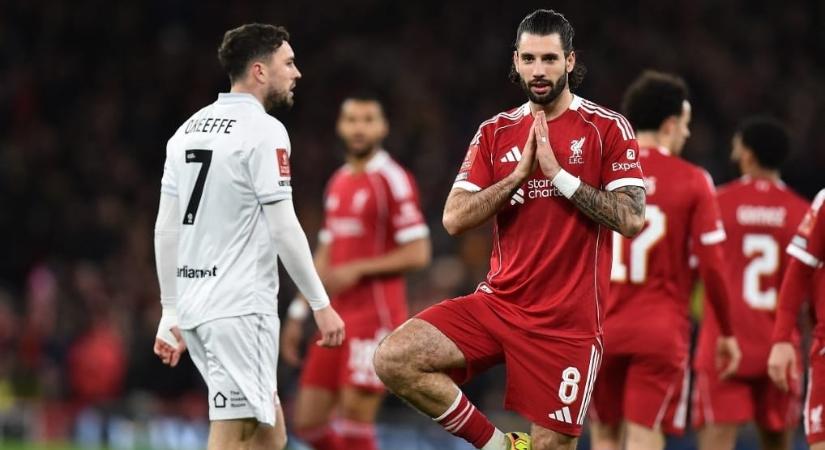 Szoboszlai bombagólt lőtt, simán továbbjutott az FA-kupában a Liverpool – videó