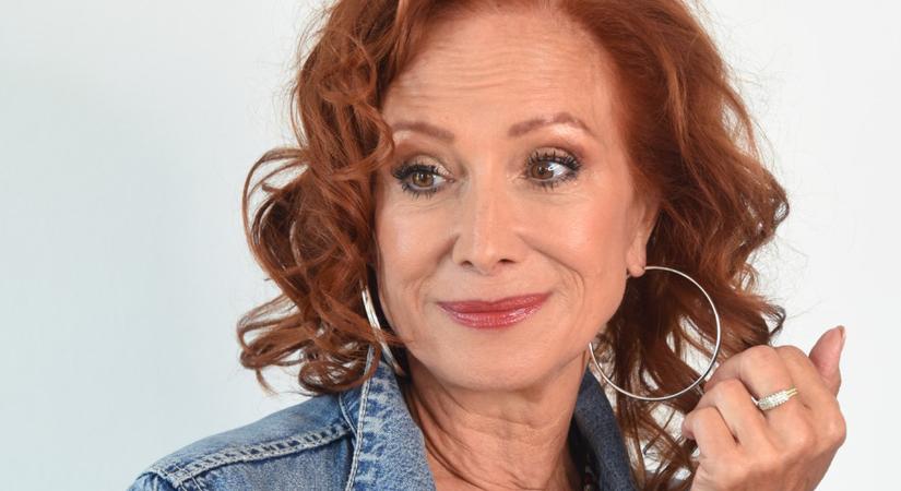 Bikiniben mutatta meg bomba alakját a 61 éves Détár Enikő