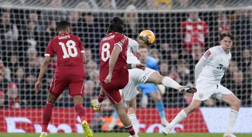 Videón Szoboszlai Dominik egészen elképesztő bombagólja az FA-kupából