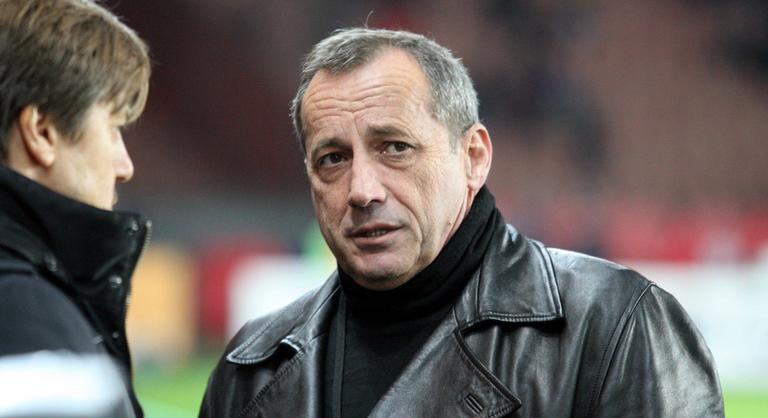 Leszámolás Franciaországban: anyja temetésén agyonlőtték a korzikai szeparatisták vezetőjét