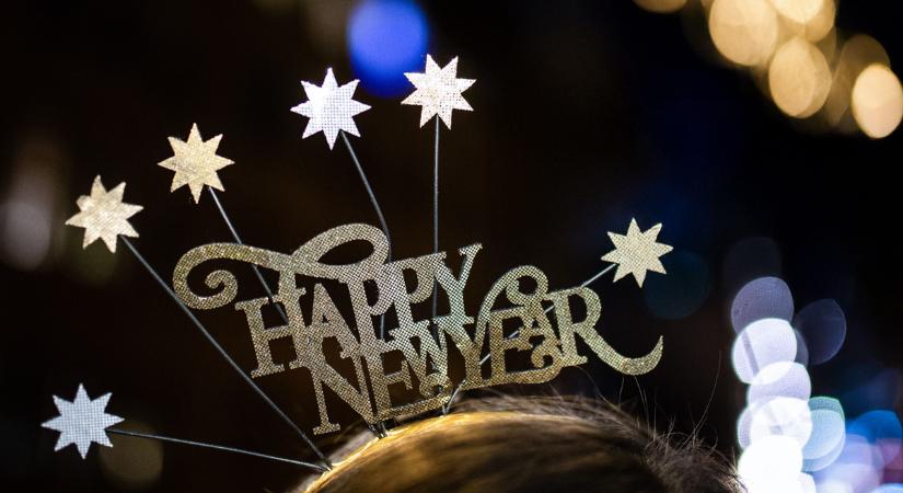 Boldog új évet azoknak, akik ma ünneplik!