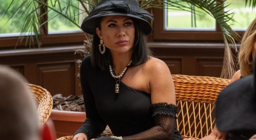 Megyeri Csilla: Egy kórházban megkaptam, hogy ugye tudom, hogyha természetes úton szeretnék szülni, fél lábbal a sírban leszek?