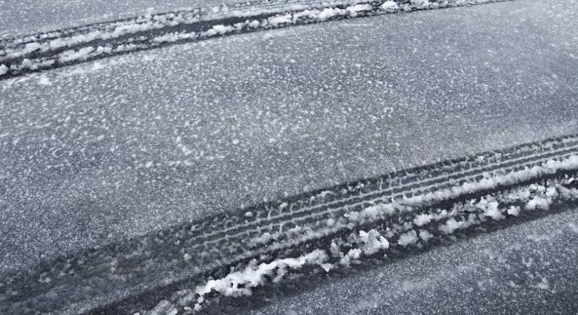 Kettészakad az ország kedden: első és másodfokú riasztás lépett életbe ónos eső miatt ezekben a vármegyékben