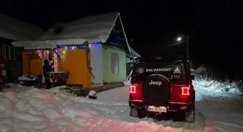 Hegyimentők segítettek egy vajúdó nőnek a Maros megyei Sóváradon