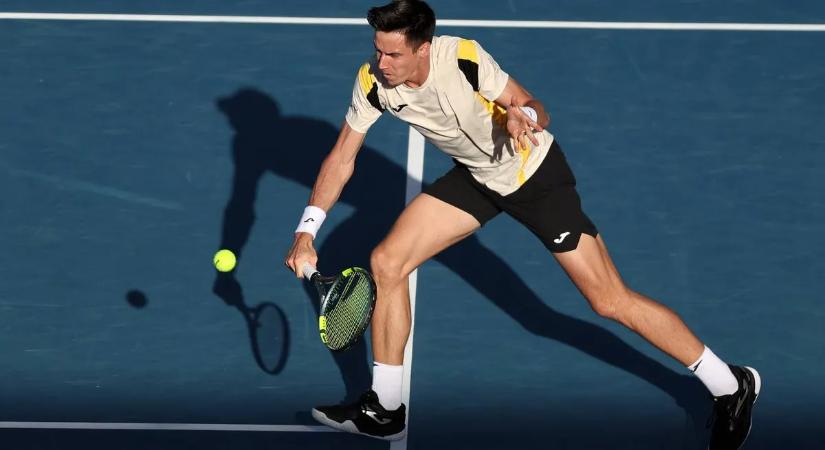 Marozsán a címvédő Monfils legyőzésével kezdett az aucklandi tenisztornán