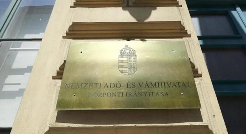 Hétmilliárdos csalás Budapesten, lecsapott a NAV