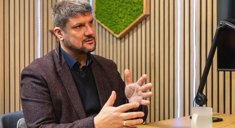 „Apám aláíratott velem egy szerződést arról, hogy jó leszek”