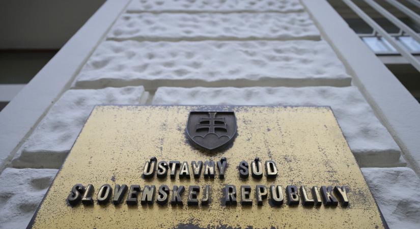 Elutasította az Alkotmánybíróság Šutaj Eštok mulasztási ítélet miatti panaszát