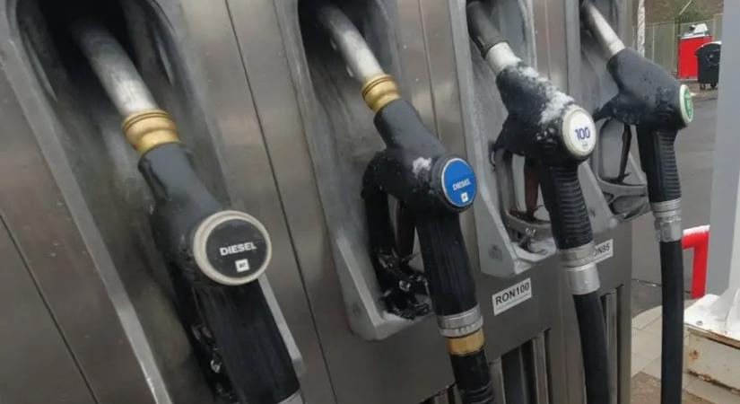 Szerdán érkezik az év első üzemanyagár-emelése!