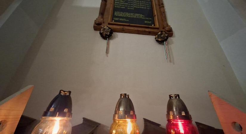 A Don-kanyar áldozataira emlékeztek Uzapanyiton és Nemesradnóton