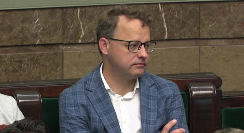 Politikai menedékjogot kapott Magyarországon a volt lengyel igazságügyi miniszter