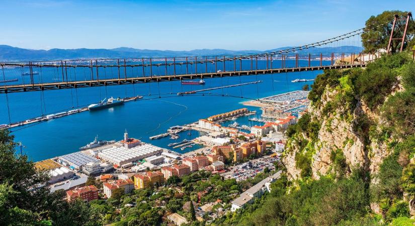 Hamarosan mindössze 30 perc alatt juthatunk át Afrikába – több mint 40 év után zöld utat kaphat a Gibraltári-szoros alatti vasúti alagút építése