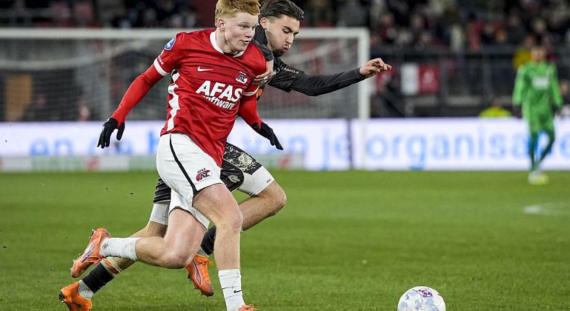 A Borussia Dortmund holland tehetséggel erősítené meg középpályáját – sajtóhír