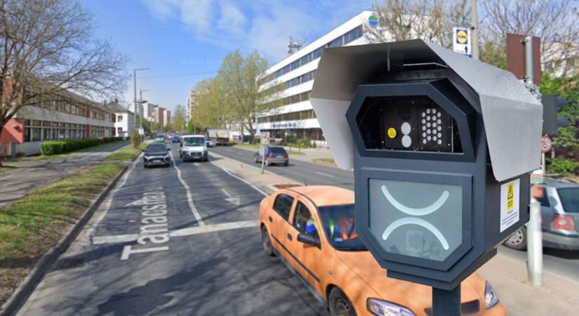 Elege lett Siófok vezetésének a gyorshajtókból, két új fix traffipaxot raktak ki a városban