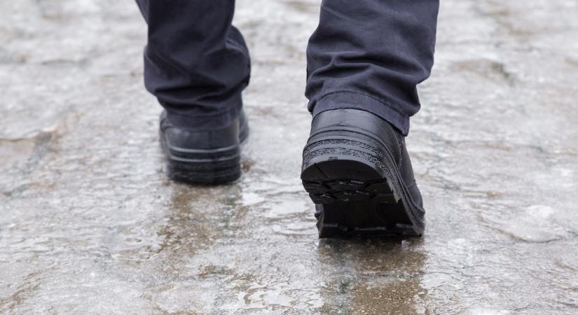 Ónos eső: ideiglenesen leállt Ferihegy