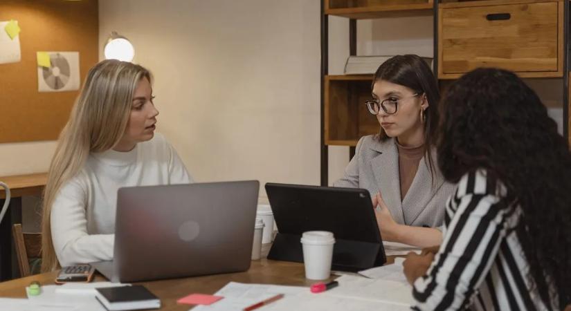 A munka ma már nem csak megélhetési forrás, hanem az élet értelmének egyik alappillére