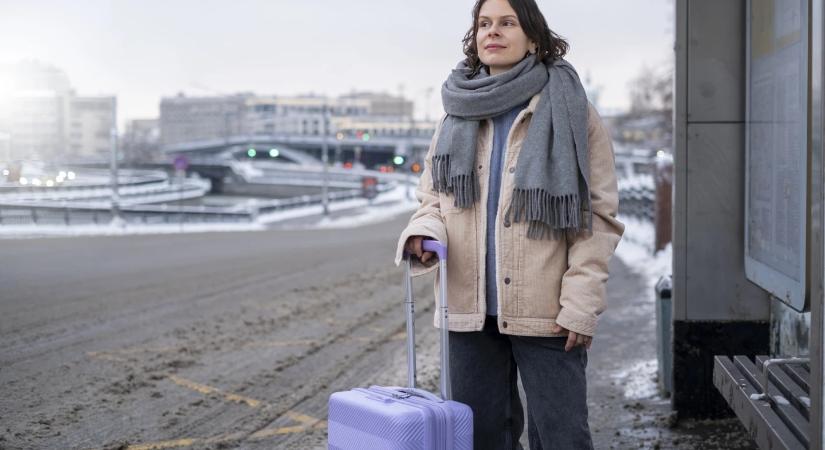 Leállás Ferihegyen az ónos eső miatt: délutánig leállt a budapesti repülőtér