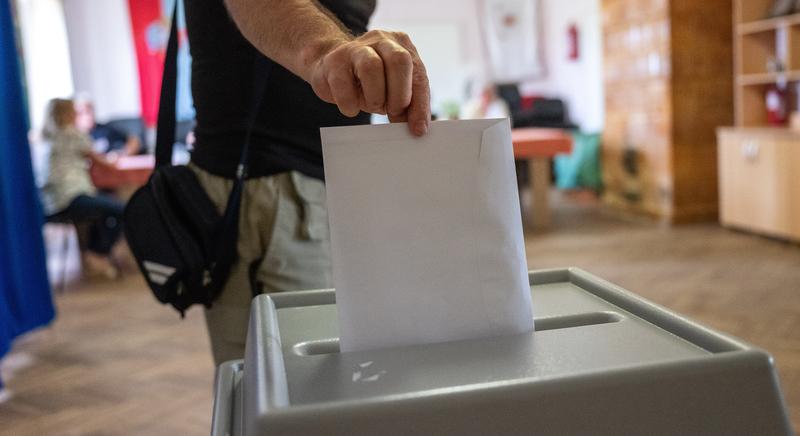 Április 12-én lesz az országgyűlési választás