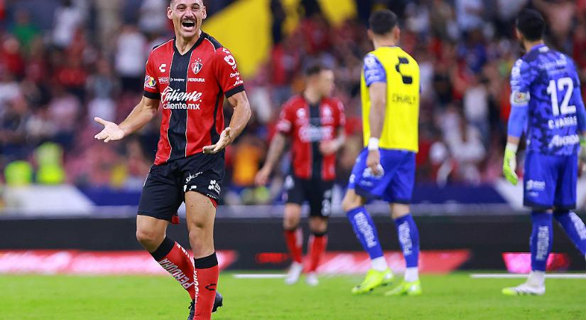 Három év után tért vissza Argentínába az uruguayi gólvágó – HIVATALOS