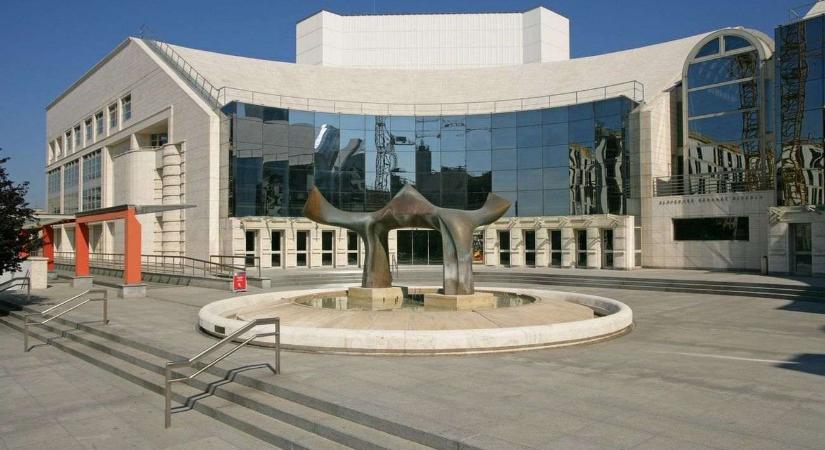 Kirúgták a pozsonyi Nemzeti Színház legnagyobb színészeit