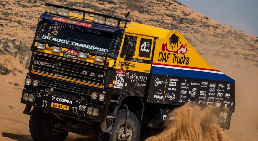 Újra száguld a teherautó, amely történelmet írt