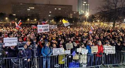 Beneš-dekrétumok: Magyar Péter visszautasította a szlovák államfő bírálatát