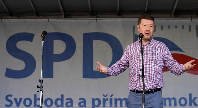 Megpróbálta leváltani az ellenzék Tomio Okamurát