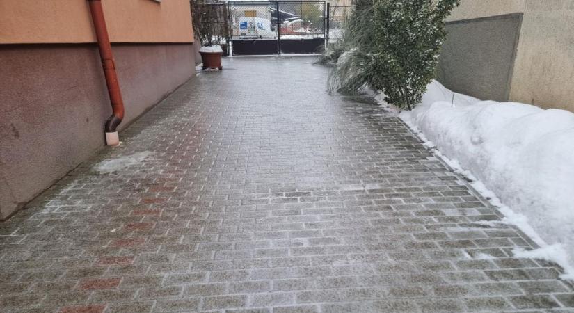 Friss hír: Elállt az ónos eső, de a veszély nem múlt el!