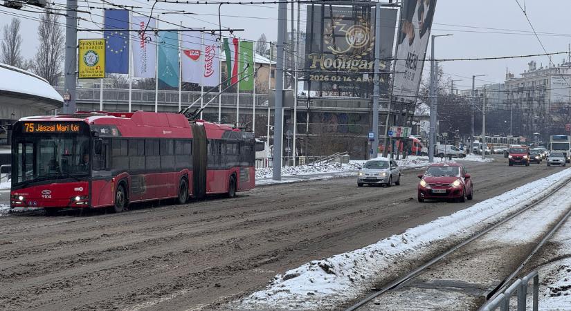 Sosem volt ilyen nagy a kontraszt a téli vidék és Budapest között – Galéria