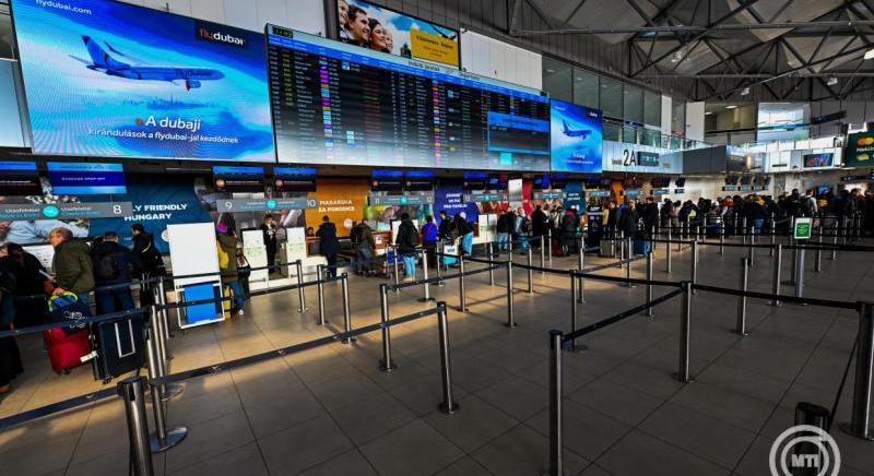 Ónos eső – Wizz Air: folyamatosan figyeljék a járatinformációkat az utasok