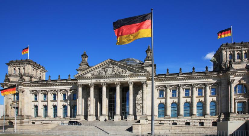 Ébredezik már az ország gazdasága: szűk esztendők után végre jöhet a fellendülés?