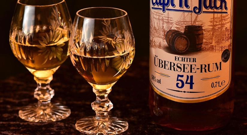 Minőség a csészében: a rum útja a cukornádtól a téli teáig