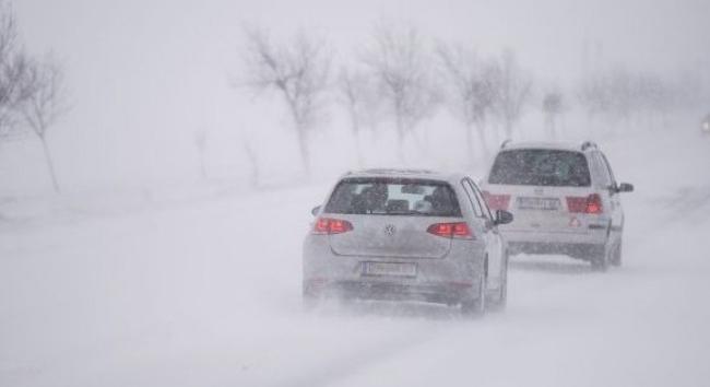 Hófúvás miatt másodfokú riasztást adott ki a HungaroMet egyes dunántúli járásokra