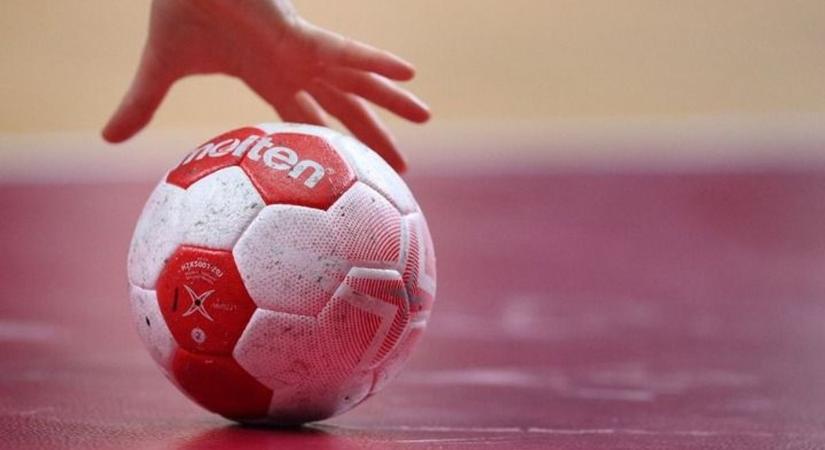 Brassóba igazol két magyar kézilabdázó