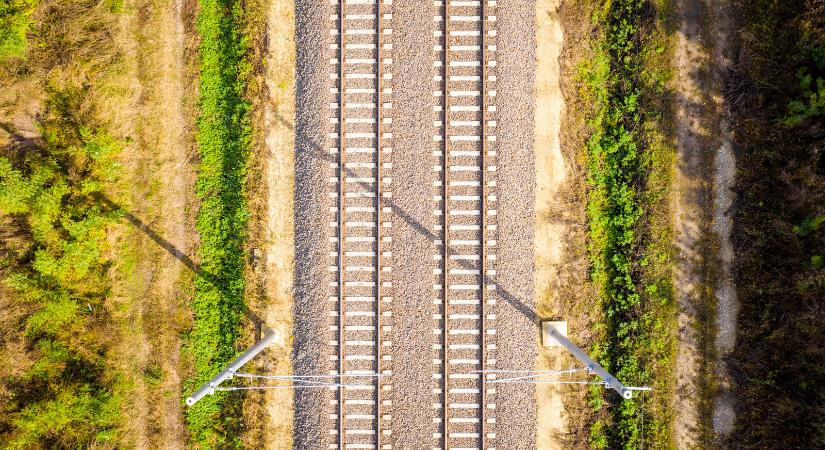 Utolsó simítások: már tesztelik a Budapest–Belgrád vasútvonal hazai szakaszát
