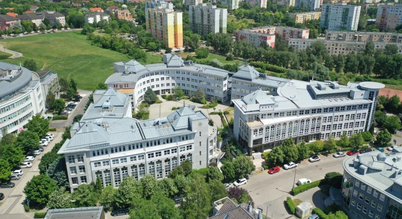 Irodaházat adott el hazánkban a brit befektető